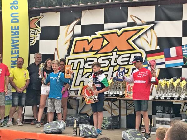 MX master kids 01 600